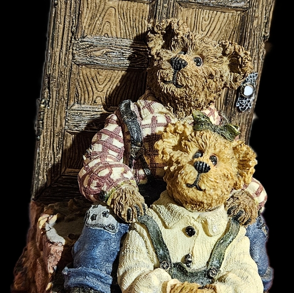 Boyds Bears Collection "Home is Where,The Heart Is" Figurine. - Picture 1 of 7